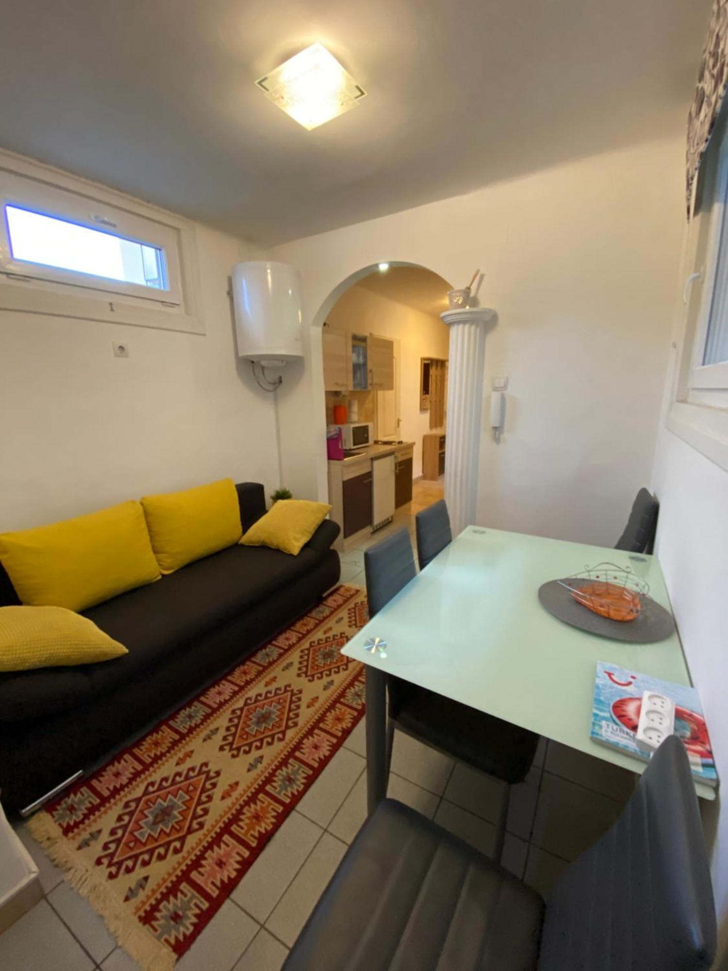 Holiday Apartments & Rooms Next Danube Promenade Budapest Bagian luar foto