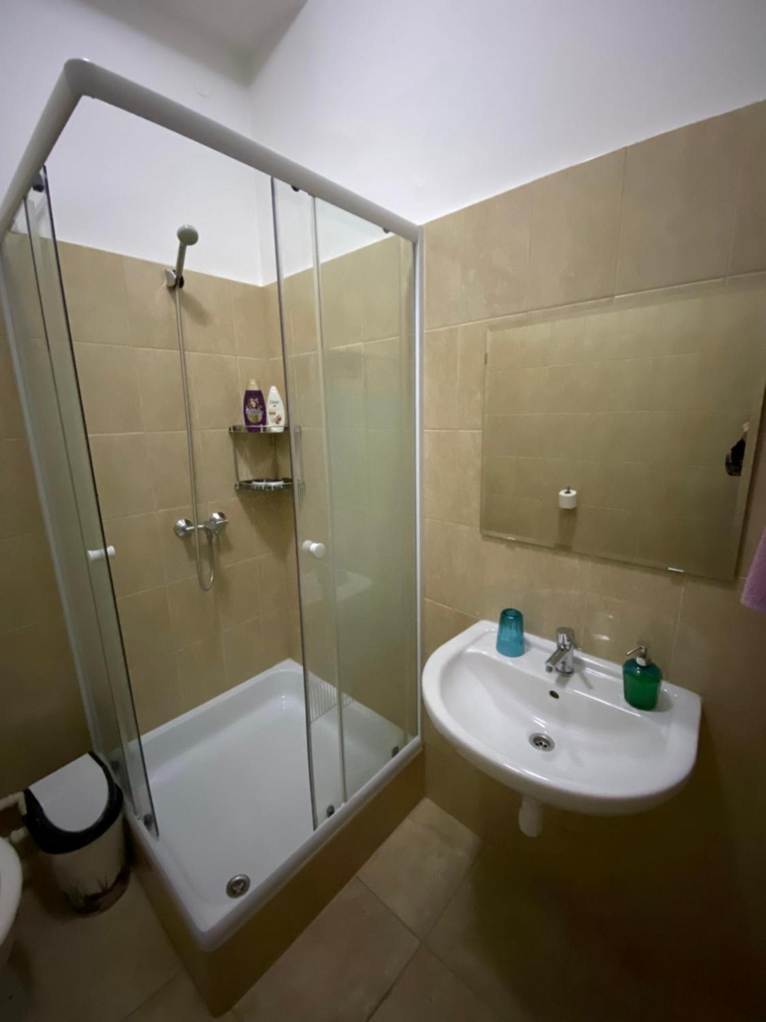 Holiday Apartments & Rooms Next Danube Promenade Budapest Bagian luar foto