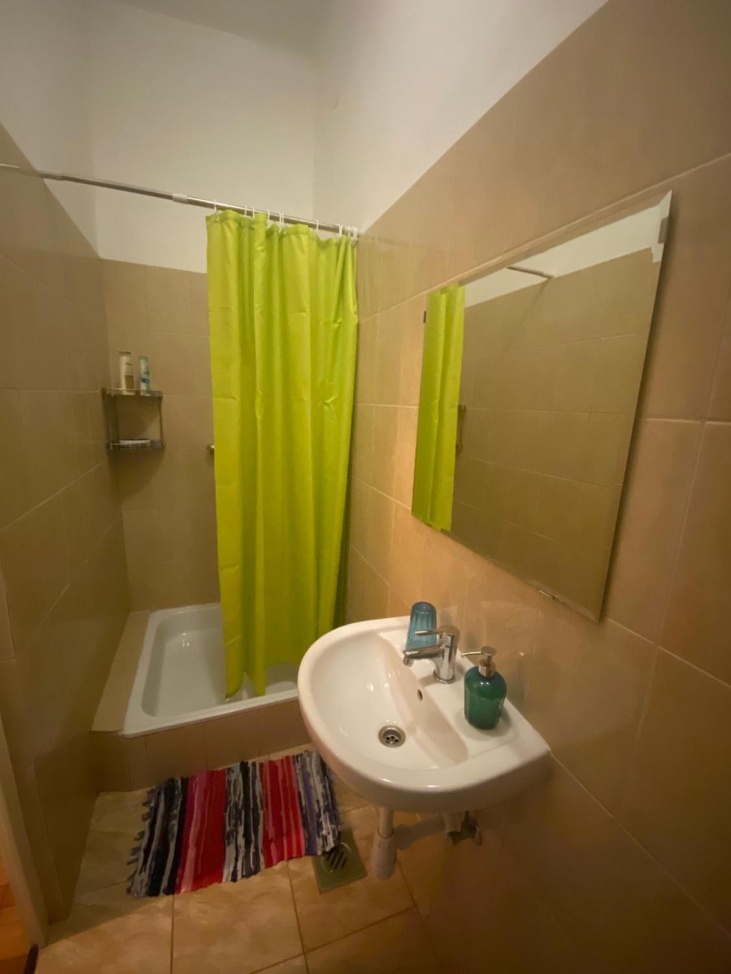 Holiday Apartments & Rooms Next Danube Promenade Budapest Bagian luar foto