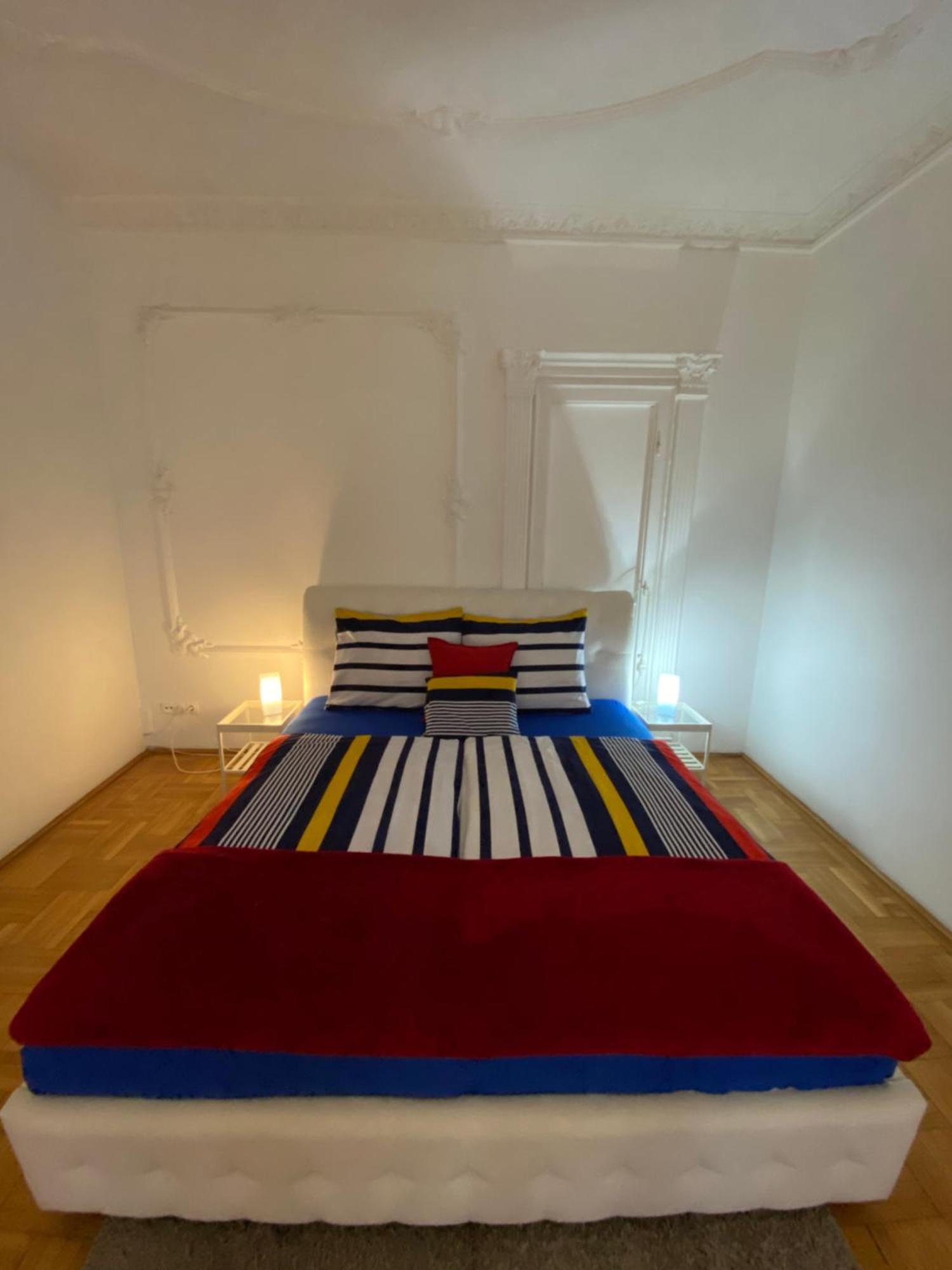 Holiday Apartments & Rooms Next Danube Promenade Budapest Bagian luar foto